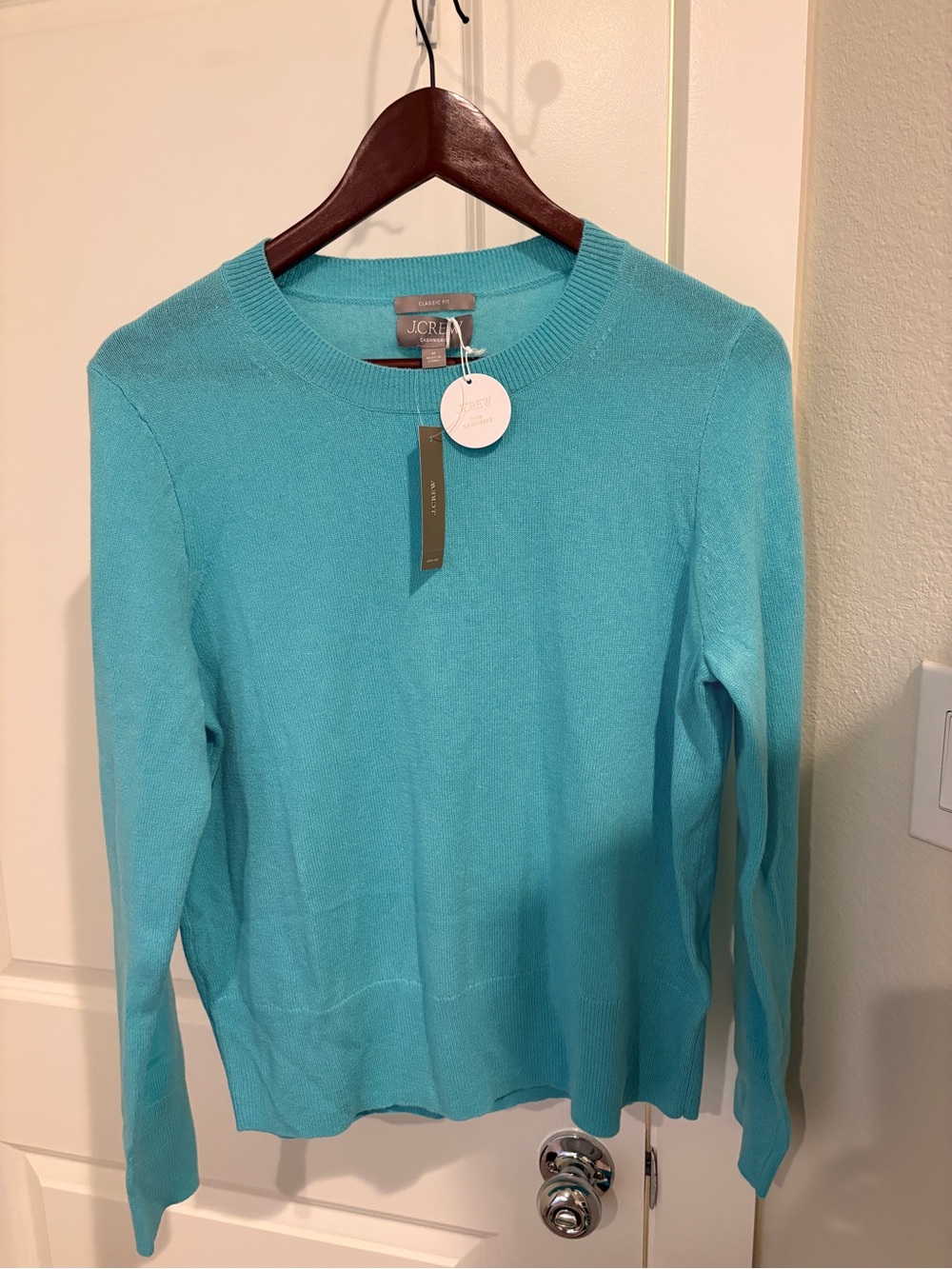 J. Crew Crewneck Cashmere color Vivid Lagoon